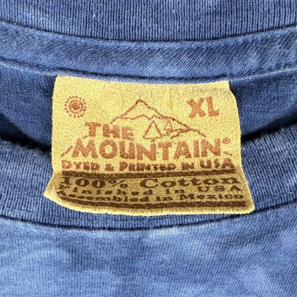 Vintage The Mountain T Shirt Mens XL Lighthouse Dolphins Tie Dye 2000 Purple - Picture 5 of 9
